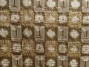 アンティーク　幾何学模様織出し本場泥大島紬羽織